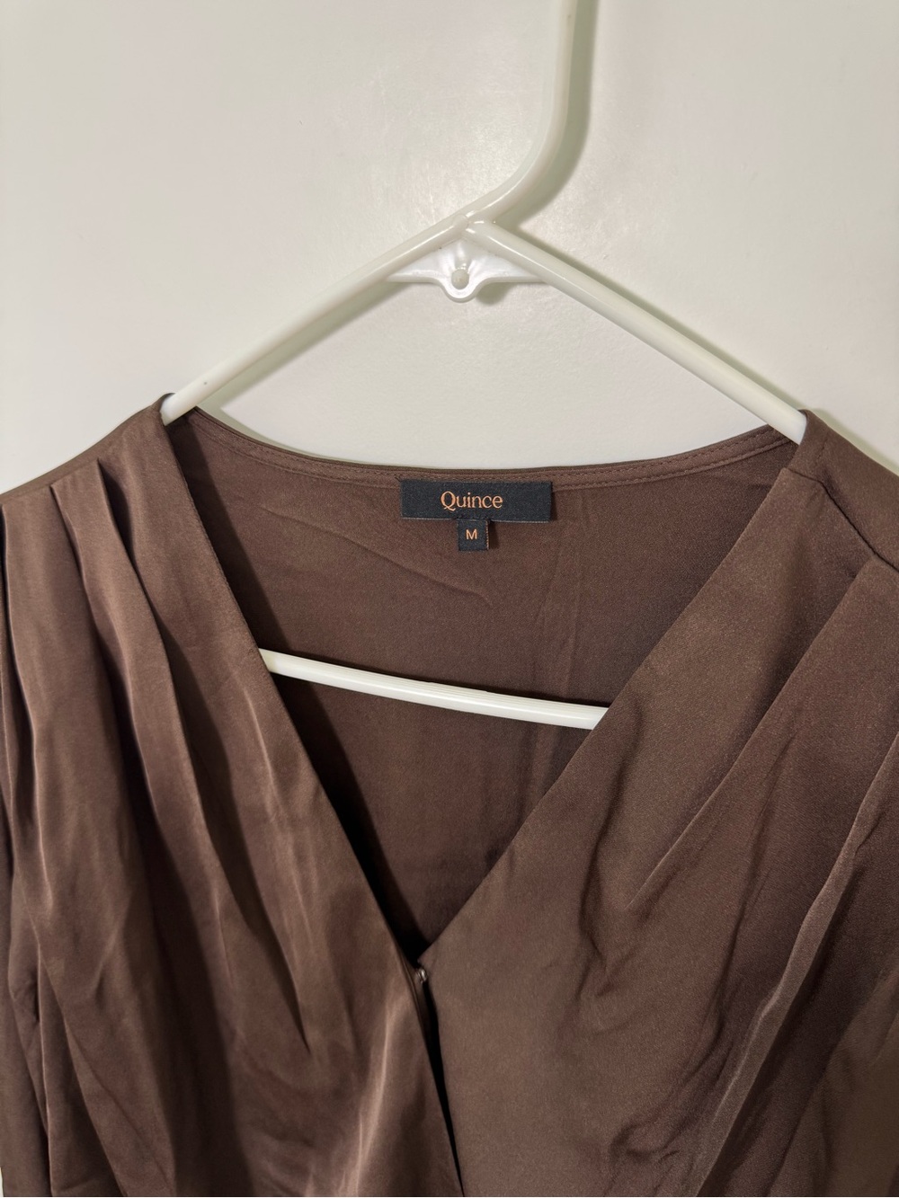 Quince Washable Stretch Silk Surplice Bodysuit M - Picture 4 of 8